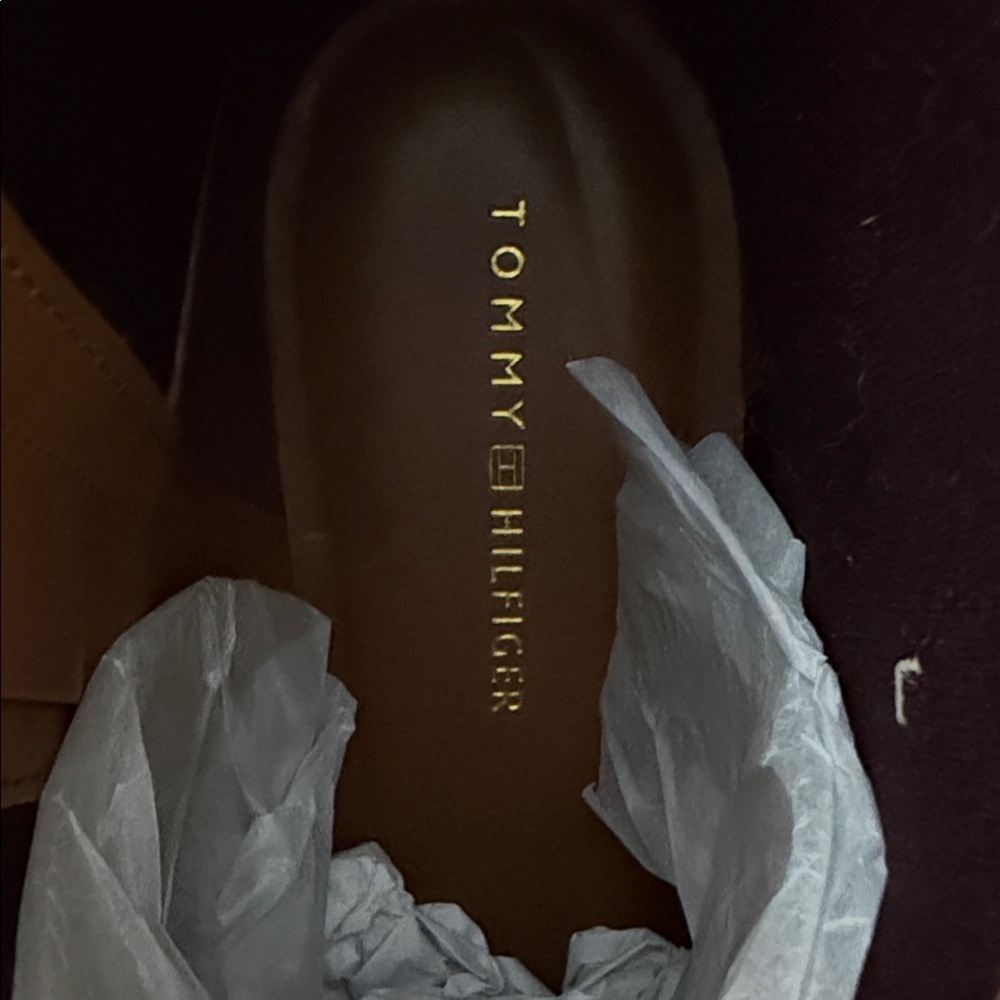 Tommy Hilfiger Tan Leather Ankle Booties - Picture 2 of 7